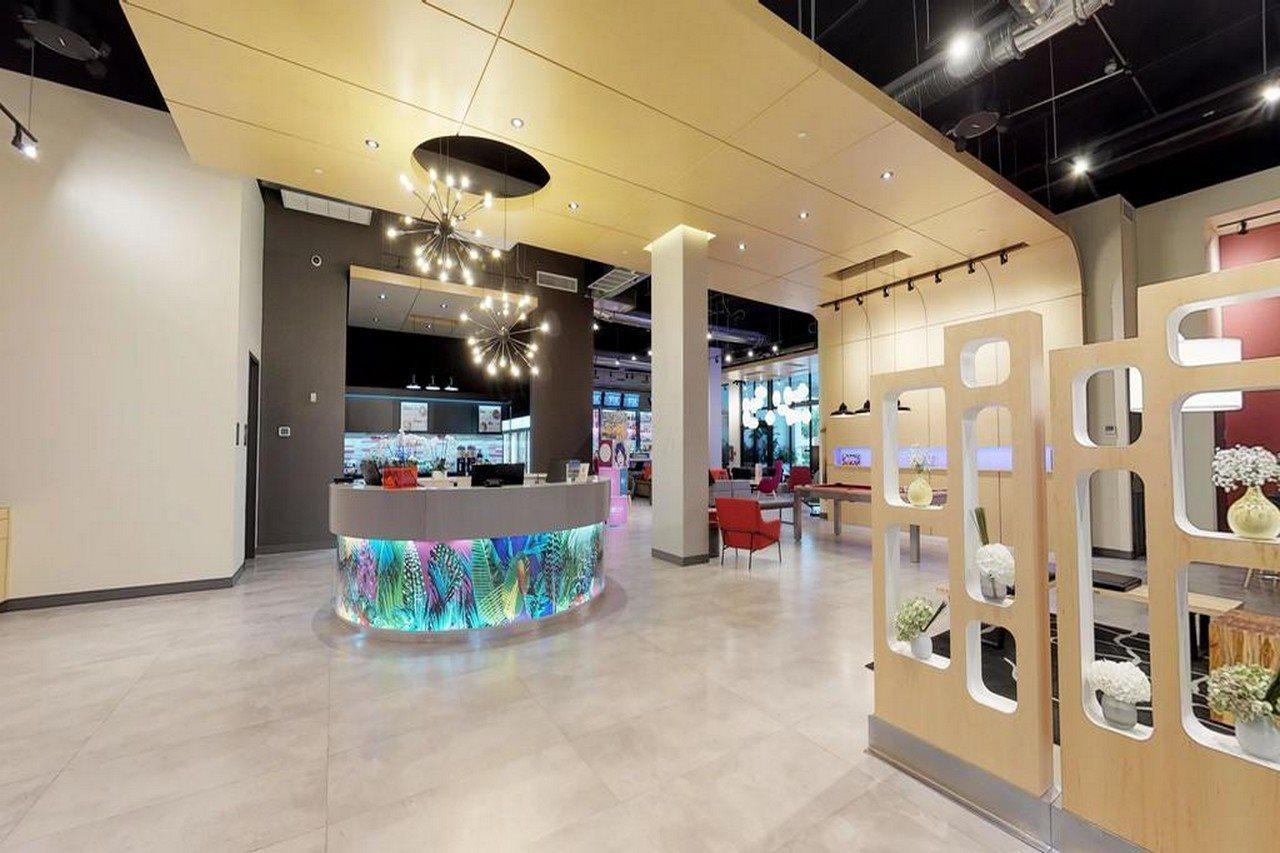 Aloft Coral Gables Hotel Exterior photo