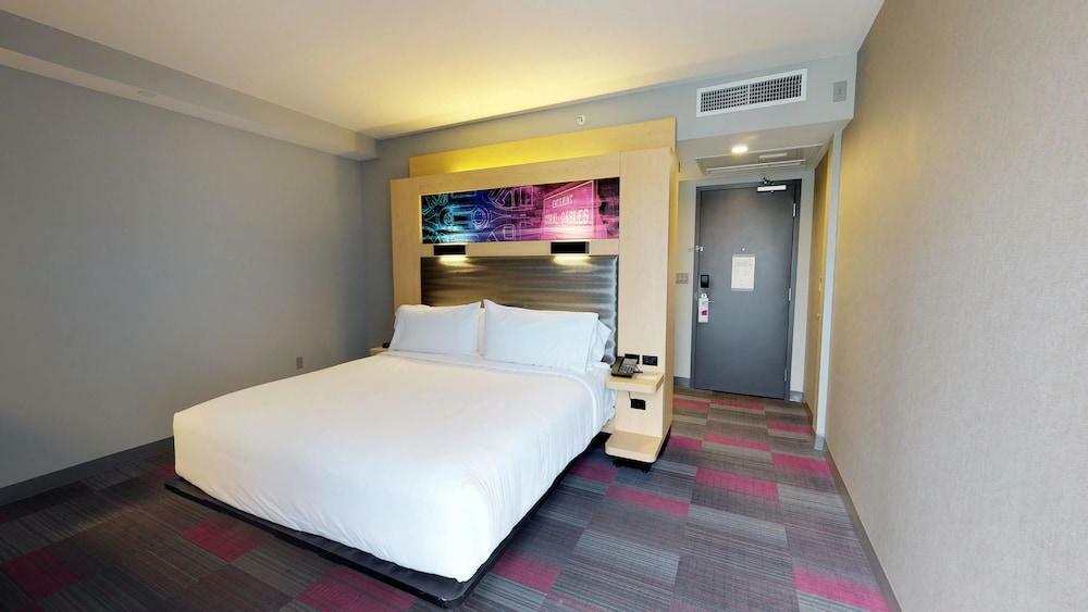 Aloft Coral Gables Hotel Exterior photo